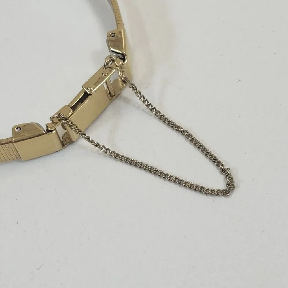 Pulsar Womens Watch Y590-5589 Gold Tone Stainless New Battery Vintage